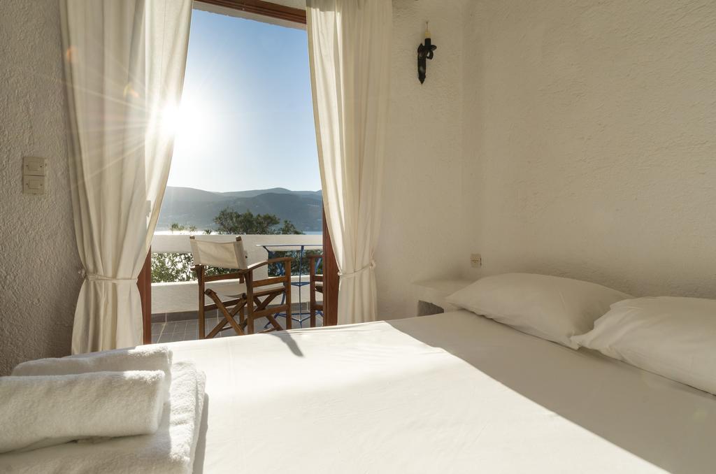 Elounda Island Villas Exterior photo